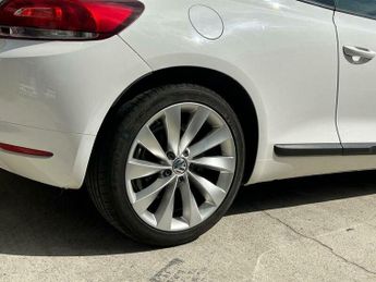 Volkswagen Scirocco 2.0 TDI GT DSG Euro 5 3dr (Leather, Nav)