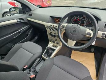 Vauxhall Astra 1.6i 16v Breeze 5dr