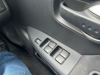 Nissan Note 1.6 16V Acenta Hatchback 5dr Petrol Auto Euro 4 (110 ps)