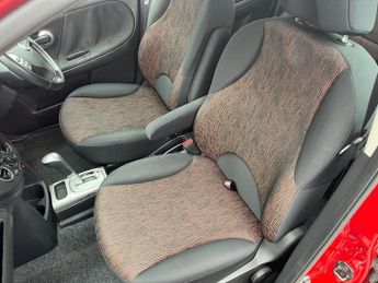 Nissan Note 1.6 16V Acenta Hatchback 5dr Petrol Auto Euro 4 (110 ps)