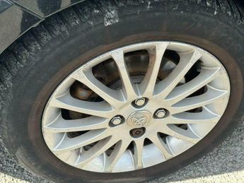 Toyota Yaris 1.33 Dual VVT-i SR Euro 4 (s/s) 5dr