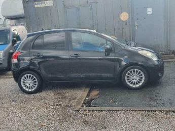 Toyota Yaris 1.33 Dual VVT-i SR Euro 4 (s/s) 5dr