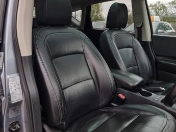 Nissan Qashqai 1.5 dCi Tekna SUV 5dr Diesel Manual 2WD Euro 4 (106 ps)