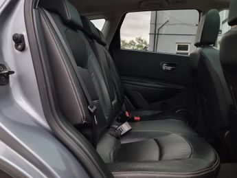 Nissan Qashqai 1.5 dCi Tekna SUV 5dr Diesel Manual 2WD Euro 4 (106 ps)