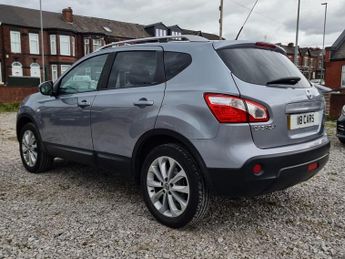 Nissan Qashqai 1.5 dCi Tekna SUV 5dr Diesel Manual 2WD Euro 4 (106 ps)