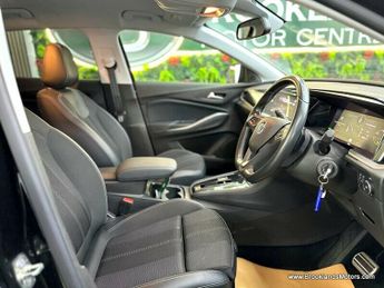 Vauxhall Grandland GS [SAT NAV & REVERSE CAMERA]