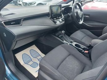 Toyota Corolla ICON TECH