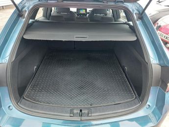 Toyota Corolla ICON TECH