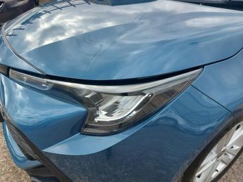 Toyota Corolla ICON TECH