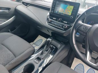 Toyota Corolla ICON TECH