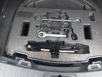 Toyota Corolla ICON TECH