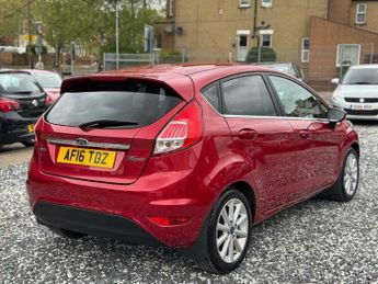 Ford Fiesta 1.0T EcoBoost Titanium Powershift Euro 6 5dr