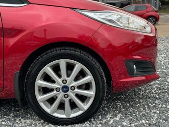 Ford Fiesta 1.0T EcoBoost Titanium Powershift Euro 6 5dr