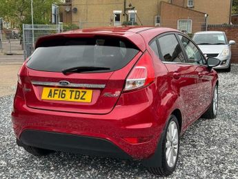 Ford Fiesta 1.0T EcoBoost Titanium Powershift Euro 6 5dr