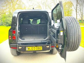 Land Rover Defender X-DYNAMIC HSE