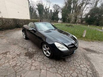 Mercedes-Benz CLS 3.5 SLK350 Convertible 2dr Petrol Automatic (238 g/km, 272 bhp)