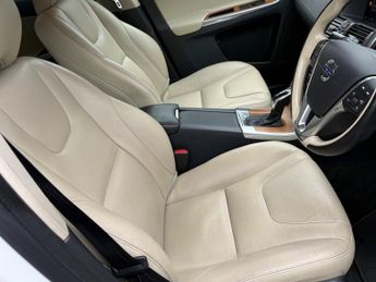 Volvo XC60 2.5 T5 AWD Petrol Auto 5dr