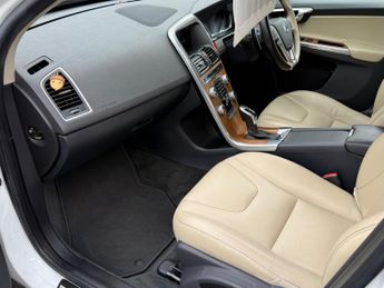 Volvo XC60 2.5 T5 AWD Petrol Auto 5dr