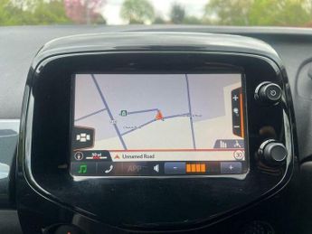 Toyota AYGO 1.0 VVT-i x-press x-shift Euro 6 5dr