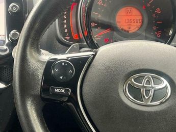 Toyota AYGO 1.0 VVT-i x-press x-shift Euro 6 5dr