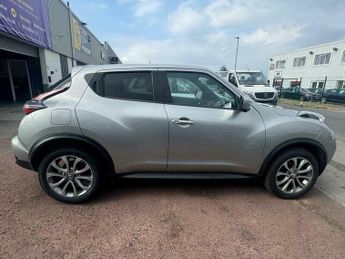 Nissan Juke 1.6 Tekna XTRON Euro 6 5dr