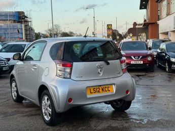 Toyota iQ 1.0 VVT-i Multidrive Euro 5 3dr