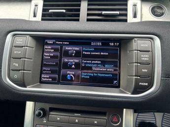 Land Rover Range Rover Evoque 2.2 SD4 Pure Tech Auto 4WD Euro 5 (s/s) 5dr