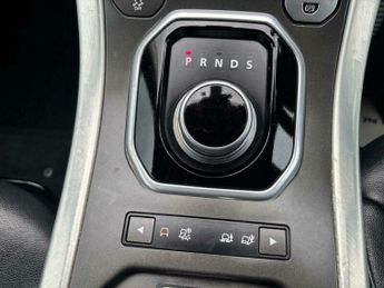 Land Rover Range Rover Evoque 2.2 SD4 Pure Tech Auto 4WD Euro 5 (s/s) 5dr