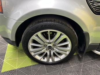 Land Rover Range Rover Sport 3.0 SD V6 HSE SUV 5dr Diesel Auto 4WD Euro 5 (255 bhp)