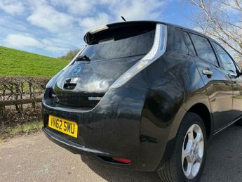 Nissan Leaf 24kWh Auto 5dr