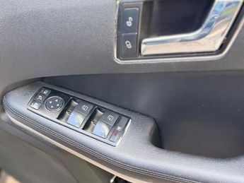 Mercedes E Class E220 CDI BLUEEFFICIENCY SE