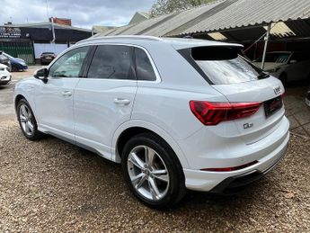 Audi Q3 TFSI S Line