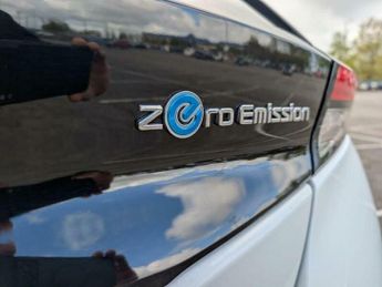 Nissan Leaf 40kWh Tekna Auto 5dr