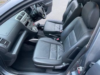Honda Civic 1.6 i-VTEC Executive Hatchback 5dr Petrol Automatic (172 g/km, 1