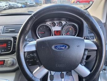 Ford Kuga TITANIUM TDCI