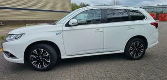 Mitsubishi Outlander 2.0h 12kWh GX3h+ CVT 4WD Euro 6 (s/s) 5dr