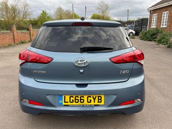 Hyundai I20 MPI PREMIUM NAV