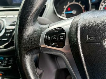 Ford B-Max 1.6 Titanium Powershift Euro 5 5dr