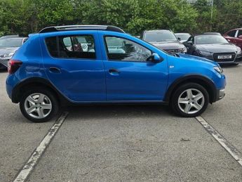 Dacia Sandero STEPWAY LAUREATE DCI