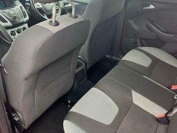 Ford Focus 1.6 Zetec Euro 5 5dr