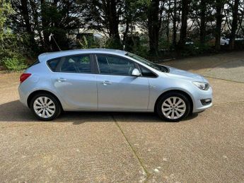 Vauxhall Astra 1.6 16v Exclusiv Euro 5 5dr