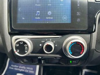 Honda Jazz I-VTEC SE AUTOMATIC