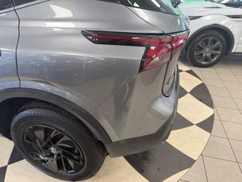 Nissan Qashqai DIG-T ACENTA PREMIUM DCT SAT NAV AUTO 22 PLATE