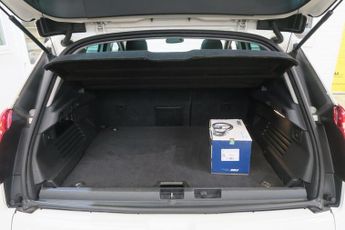 Peugeot 3008 HDI ROLAND GARROS 115