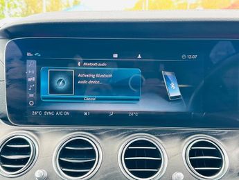 Mercedes E Class E 220 D 4MATIC AMG LINE