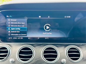 Mercedes E Class E 220 D 4MATIC AMG LINE