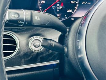 Mercedes E Class E 220 D 4MATIC AMG LINE