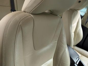 Volvo V60 ESTATE LUX NAV AUTOMATIC LEATHER