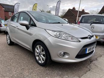 Ford Fiesta 1.25 ZETEC 5 Door Mileage. New Cam-Belt, 4 New Tyres.