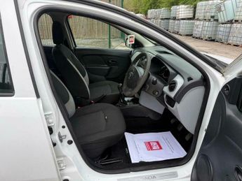 Dacia Sandero 0.9 TCe Ambiance Euro 5 5dr